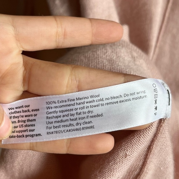 Eileen Fisher 100% Merino Wool Pink Turtleneck Sweater Top - Picture 8 of 11